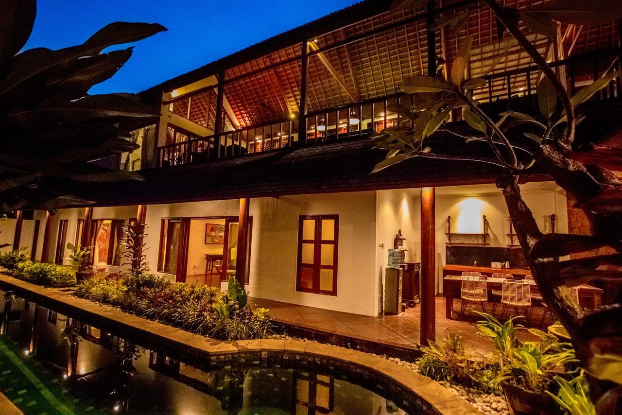 Villa Royal Seminyak Exterior foto